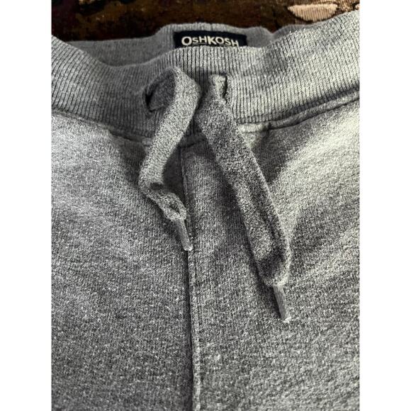 Osh Kosh B'gosh comfy cargo sweat pants - Picture 3 of 5